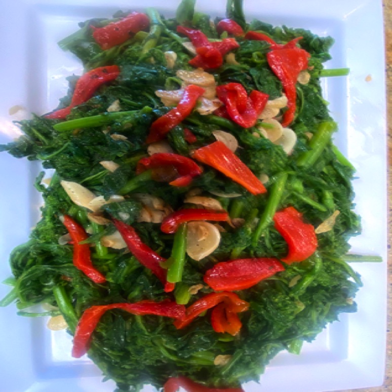 Broccoli Rabe with Roasted Red Peppers